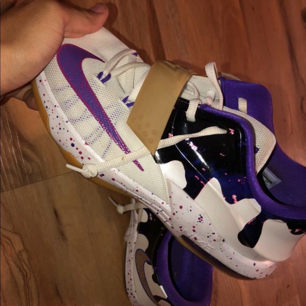Custom size 6 KDS.